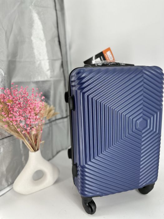 Nowa walizka kabinowa M - Galanteria Matejko