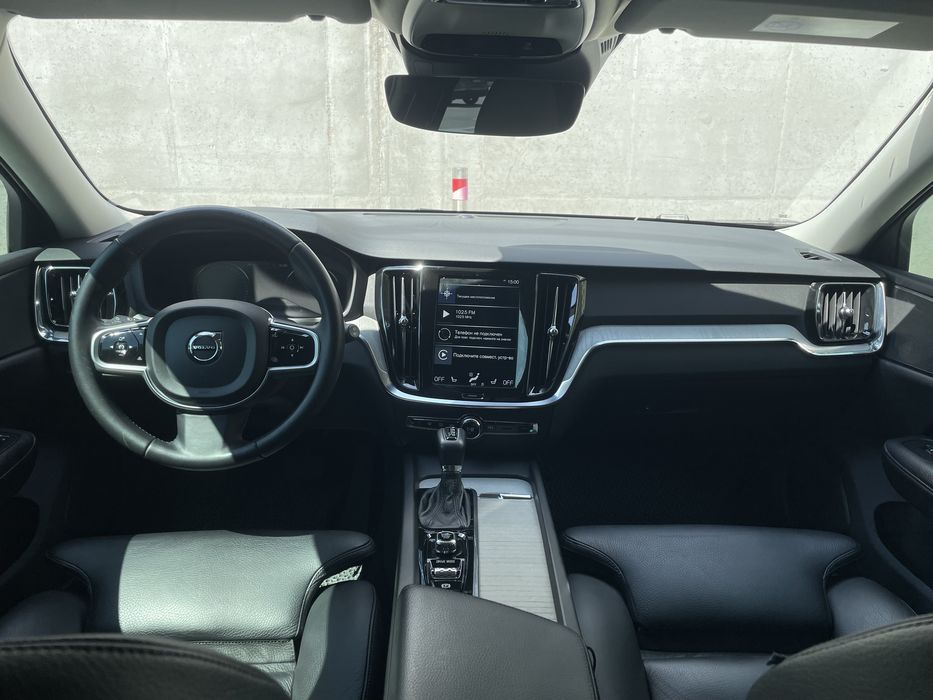 Volvo V60 2018 VIN YV1ZWA8UDK1015253 фото оголошення 15 з 24