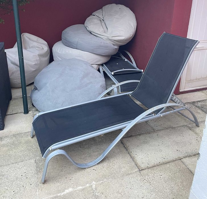 Espreguiçadeiras (2) - Cadeiras de Jardim 190x63cm