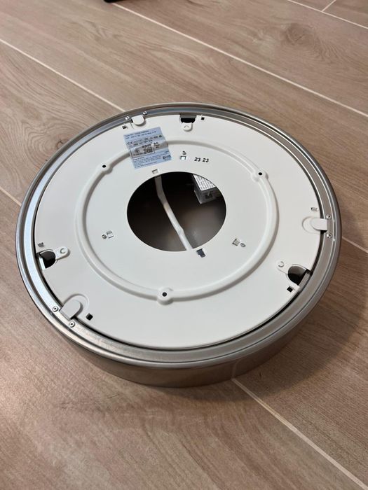 Candeeiro de Teto LED Niquelado IKEA - Elegância Moderna