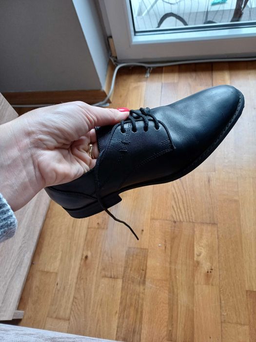 Sprzedam buty po synu