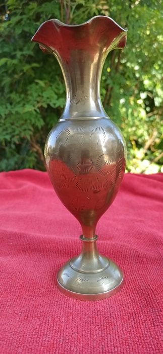 Jarras antigas em latao