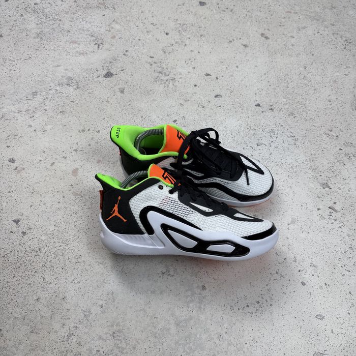 Кросівки Air Jordan Taturn 1 GS Home Team DX5359-108 Оригінал