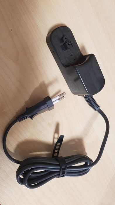 Ładowarka Panasonic RE7-67