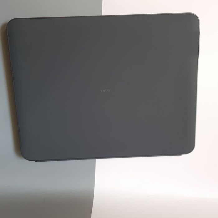 ESR Shift Series z klawiaturą do iPad Pro 13" (M5/M4 2025/2024) – ciemnoszary