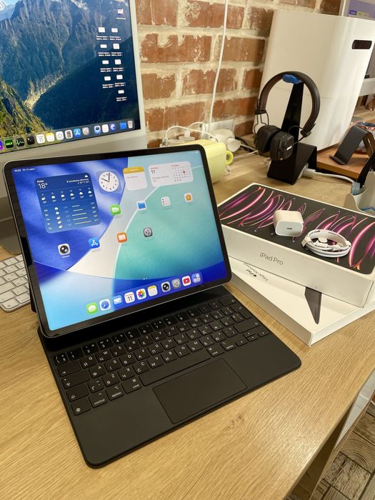 iPad Pro 12.9 M2 256GB АКБ 100% 10 Циклів 6-те покоління + Apple Magic Keyboard Original Ідеальний стан