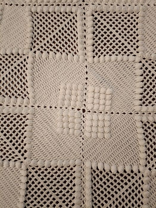 Colcha de renda feita á mão