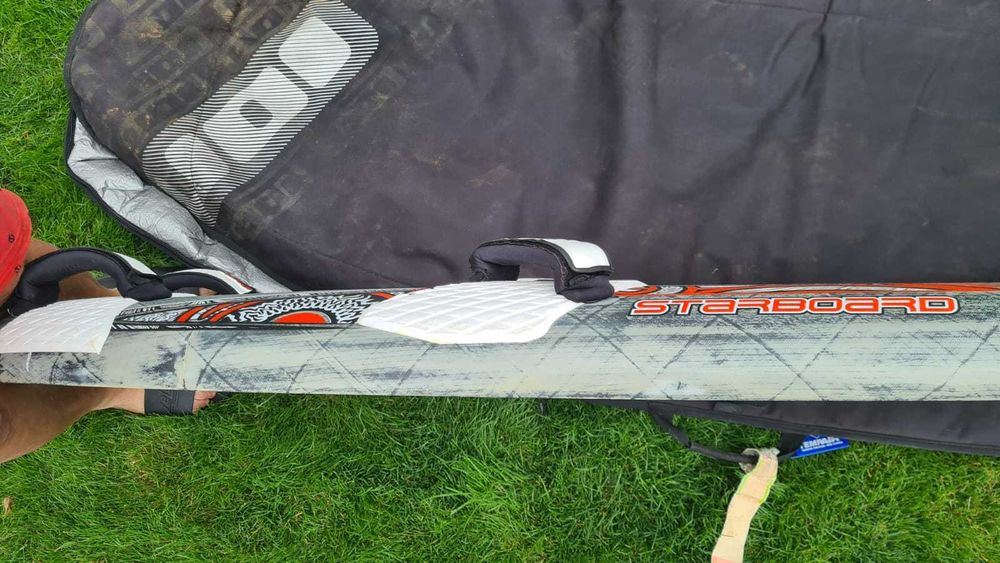 Deska Windsurfing STARBOARD ISonic carbon 107L