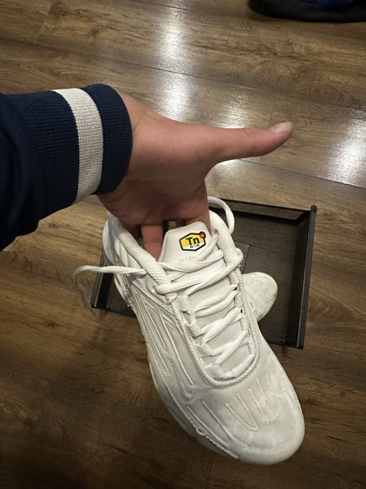 кросівки Nike Air Max Plus 3 з фірмовою амортизацією Tuned Air tn TN