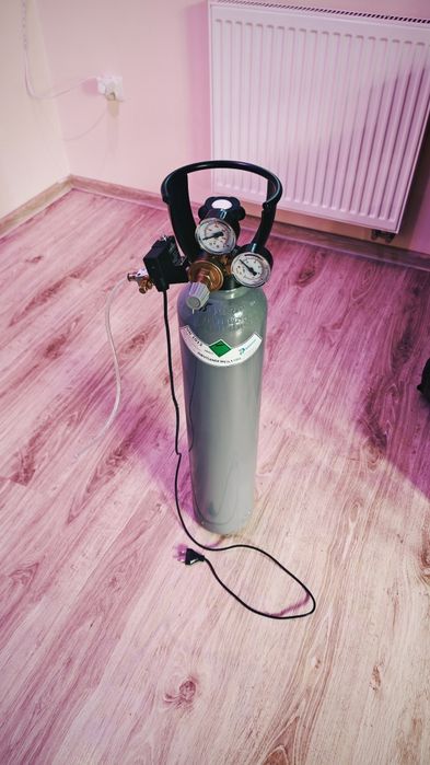 Butla z dwutlenkiem węgla  10.8kg + reduktor + elektrozawór + zaworek precyzyjny