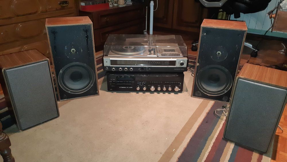 gira discos e rádio Radiola anos 60