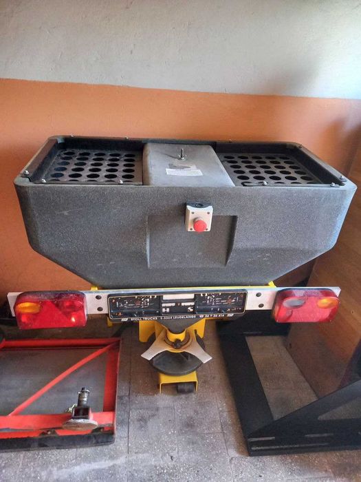 Снігоочисне обладнання Sno-Way