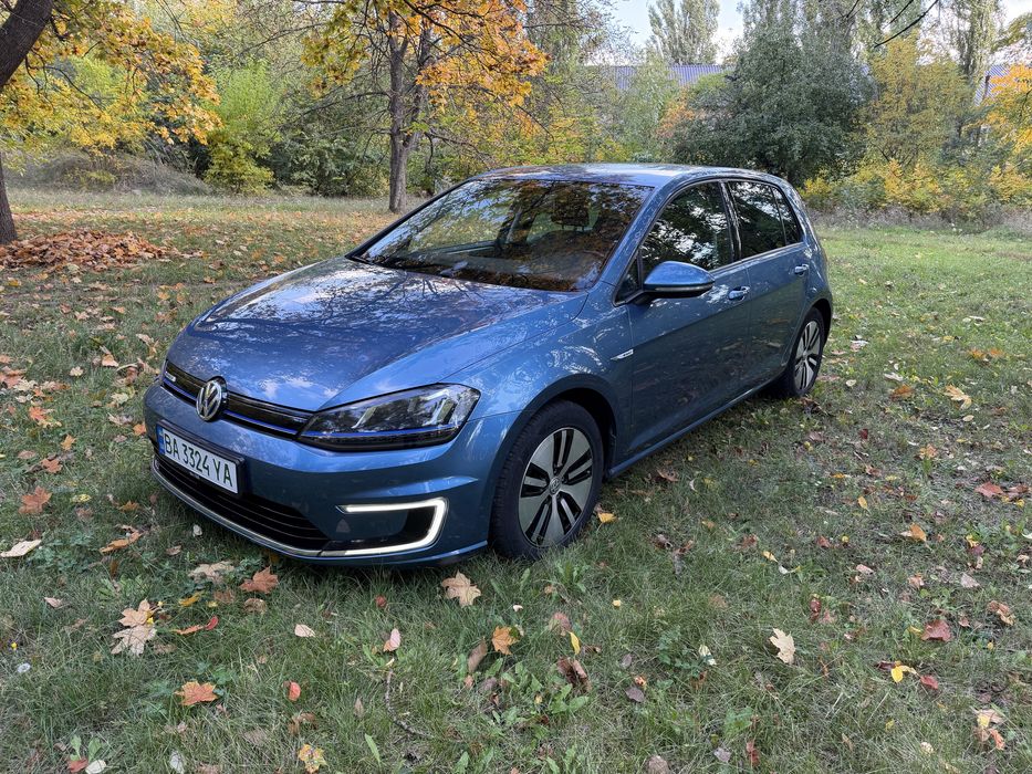 еGOLF 2015 рік ідеал