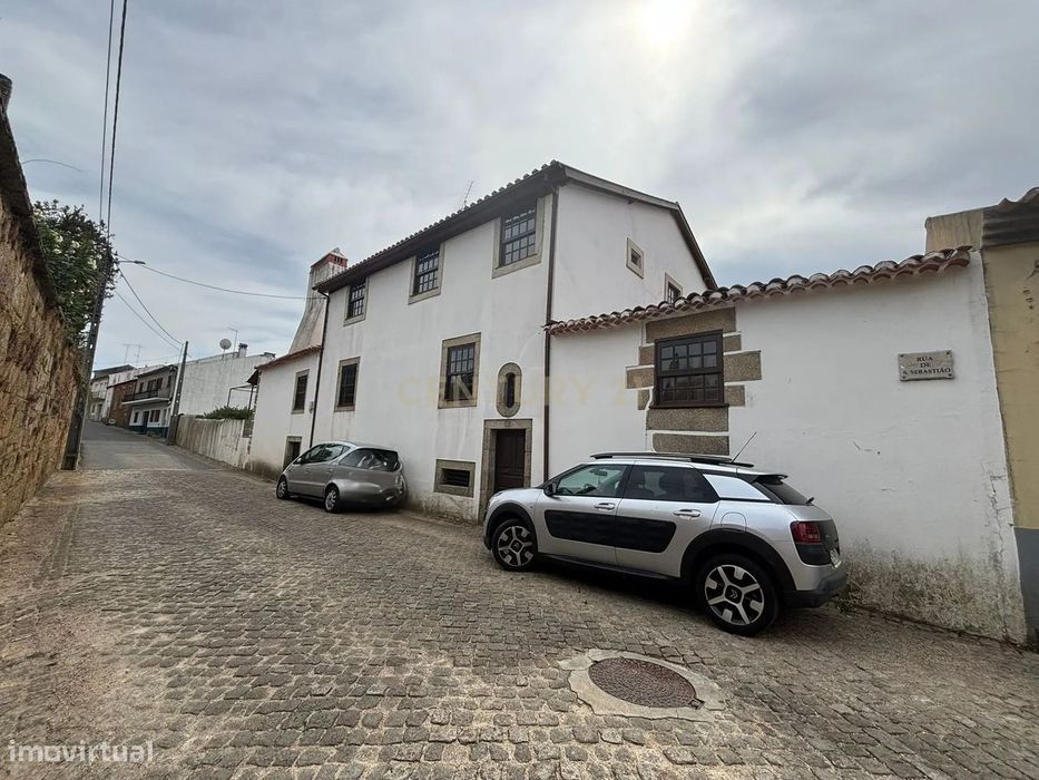Oportunidade! Moradia Tradicional, em São Vicente da Beira, Castelo Br