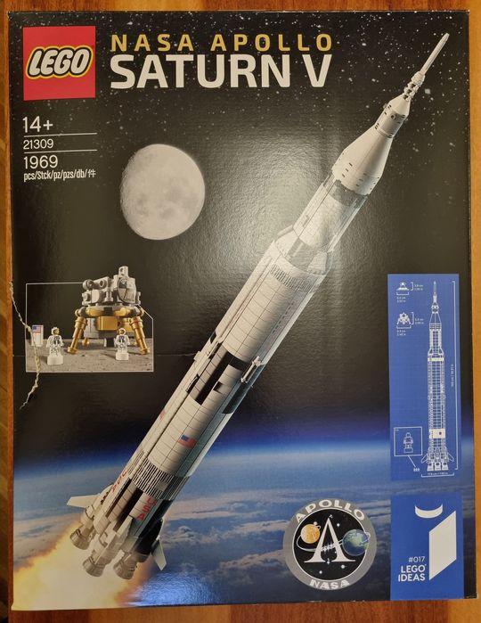 Lego Saturn V 21309
