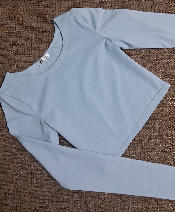 Топ у голубому кольорі