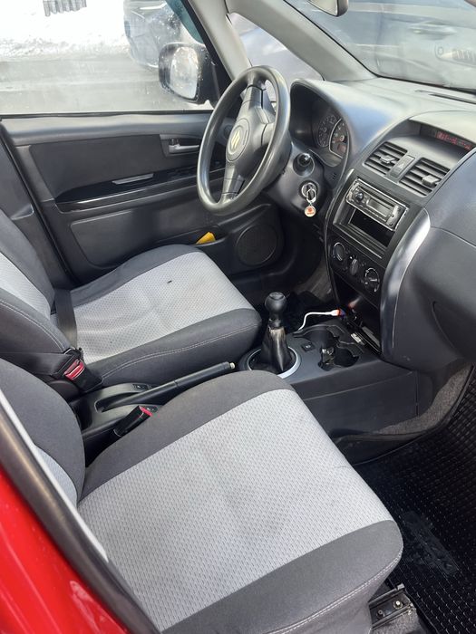 Продам Suzuki SX4 Сузуки сх4 в хорошому стані