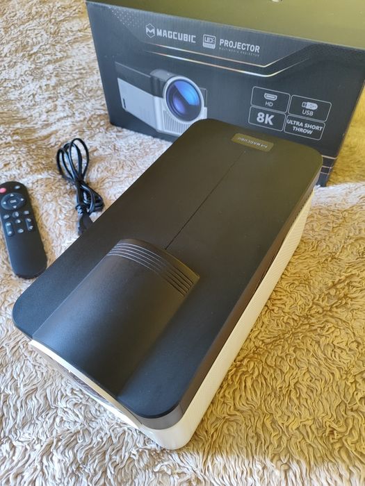Projektor Magcubic HY450