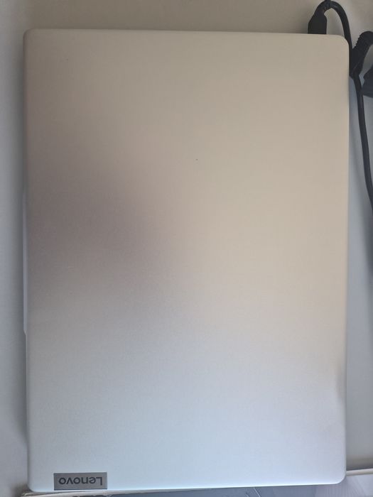 Portátil Lenovo Ideapad Slim 5 14Q8X9