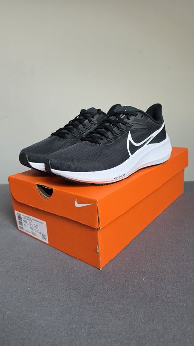 NOWE Damskie buty do biegania Nike Air Zoom Pegasus 39, rozmiar 37,5, Czarne