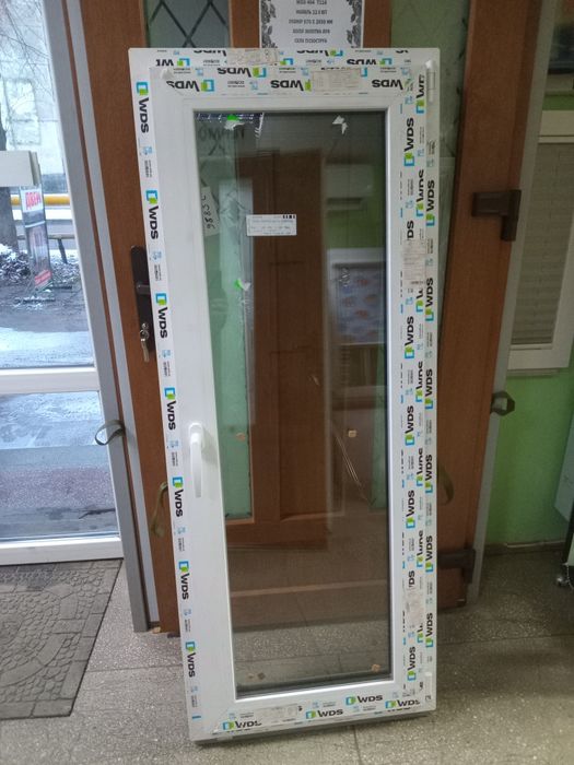 Продаеться нове вікно
