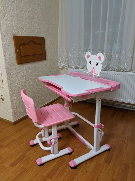 Парта для дівчинки, стіл, стілець