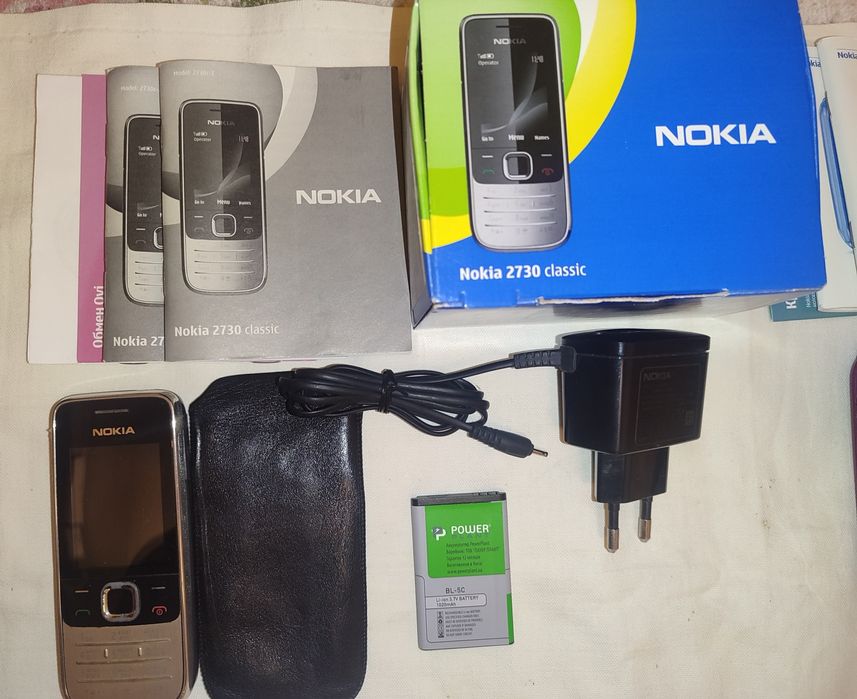 Комплект кнопочных телефонов Nokia, Philips, Sigma аккумуляторы