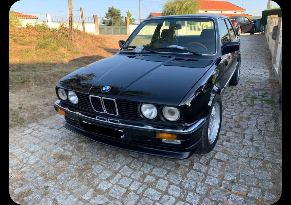 Bmw e30 coupe