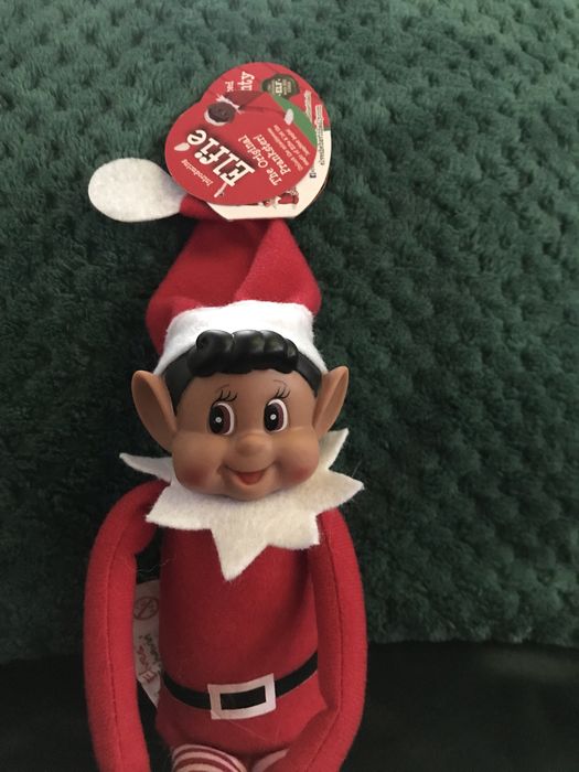 Mulat elf on the shelf wyjatkowy ciemno skory psotnik prankster nowy