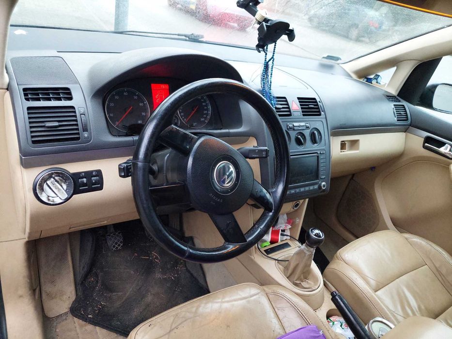 Sprzedam - VW Touran 2.0 FSI Highline, Executive, 7-osobowy