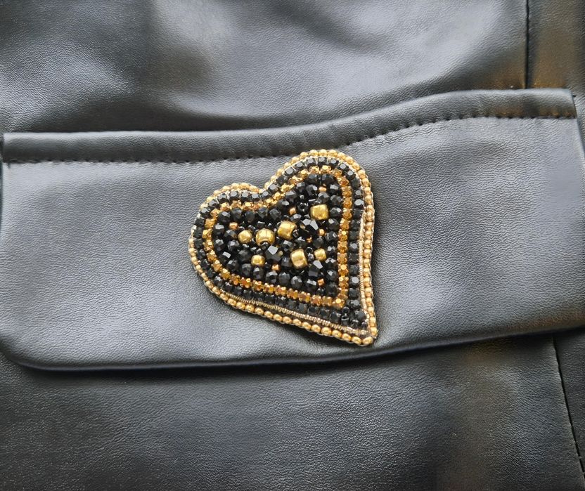 Прикраса, найкращий подарунок дружині , дівчині, колезі, матусі.