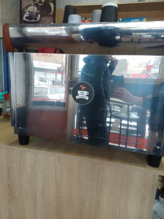 Професійна кавомашина