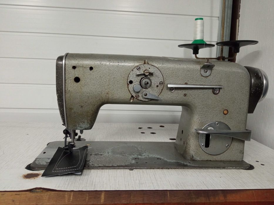 Maszyna do szycia Textima podwójny transport 230-380 V