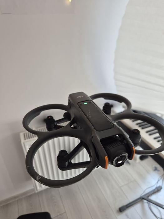 DJI Avata 2, 2 baterii