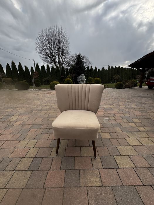 Tapicer,tapicerstwo,uslugi,meble,podsufitka