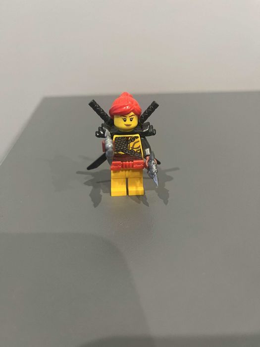 Lego Ninjago Skylor Minifigure