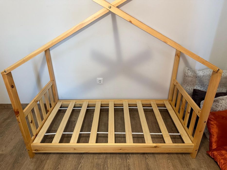 Cama Montessori e colchão 140x70