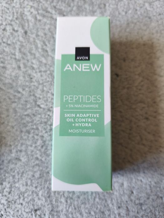AVON Anew Multipeptydowy krem regulująco-nawilżający 50 ml NOWOŚĆ