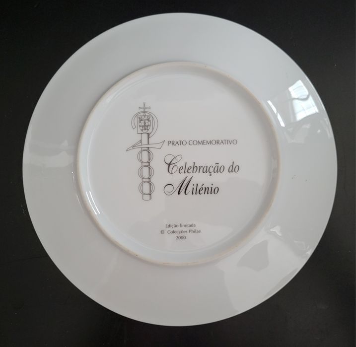 Prato comemorativo da Celebração do Milénio