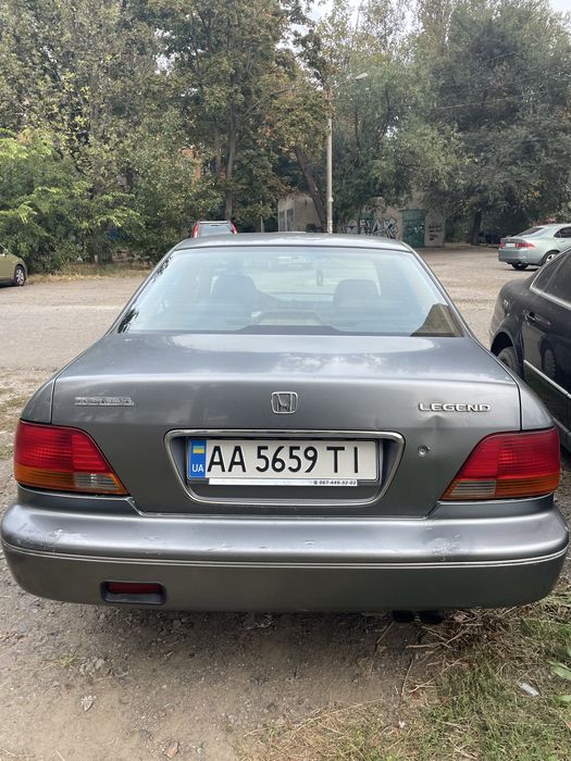 Продам Honda Legend