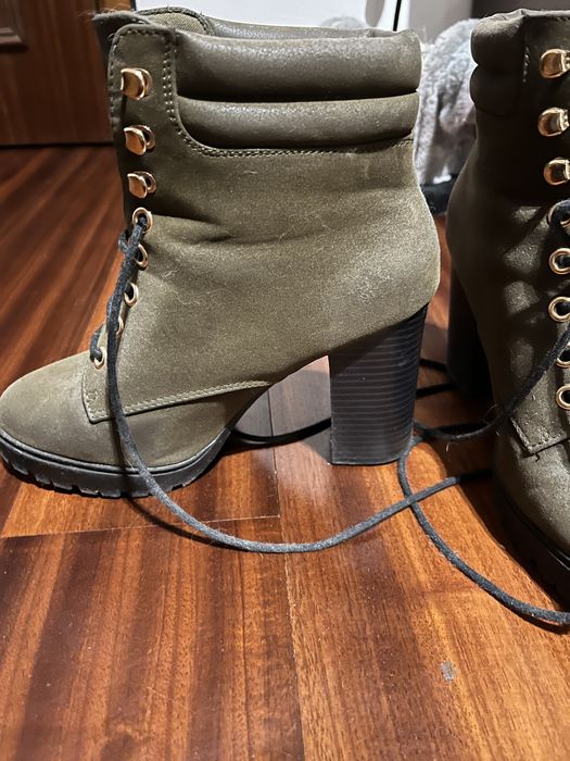 Botins, salto alto