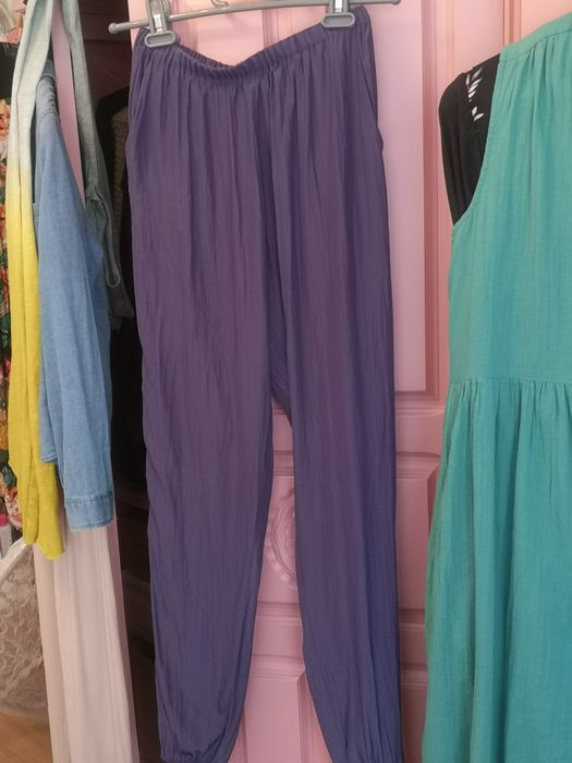 Selling new American Vintage fluid silk trousers
