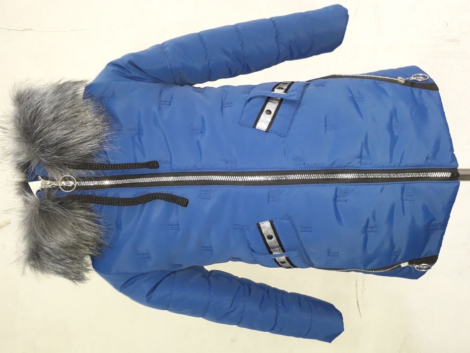 Зимняя куртка для девочек Д15