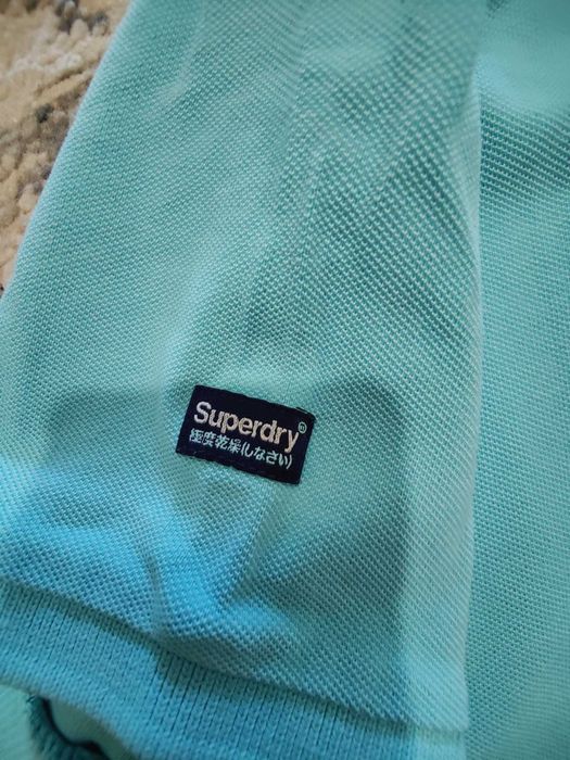 Polo Superdry tam. L em excelente estado
