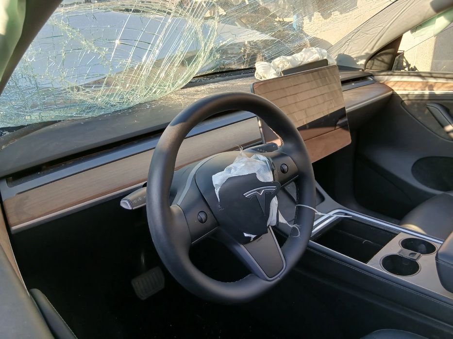 Para peças TESLA Model Y (5YJY)