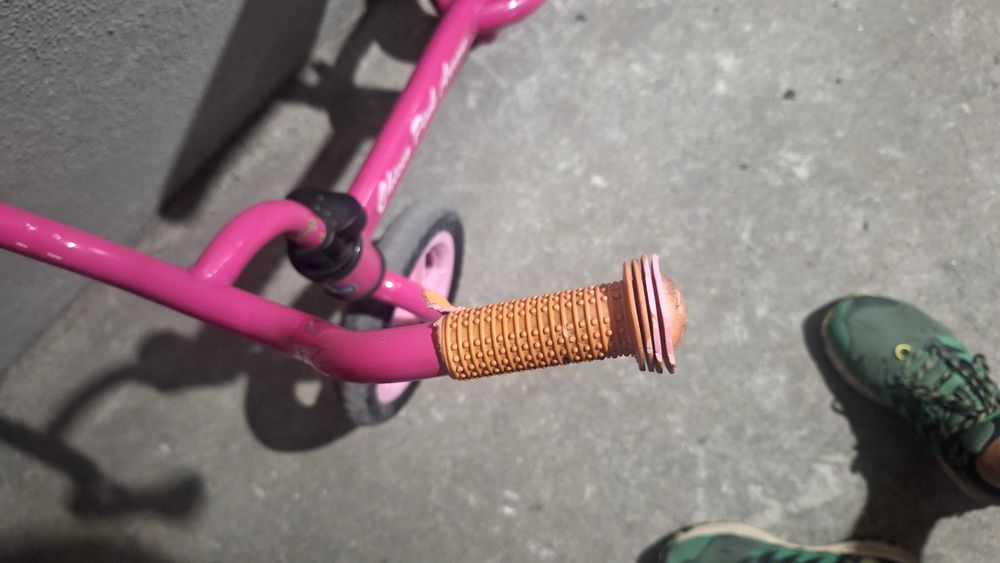 Bicicleta criança equilíbrio