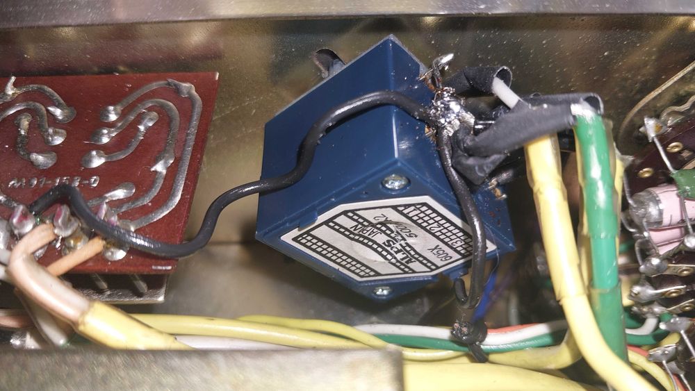Słynny Pioneer SA700 w Super stanie.