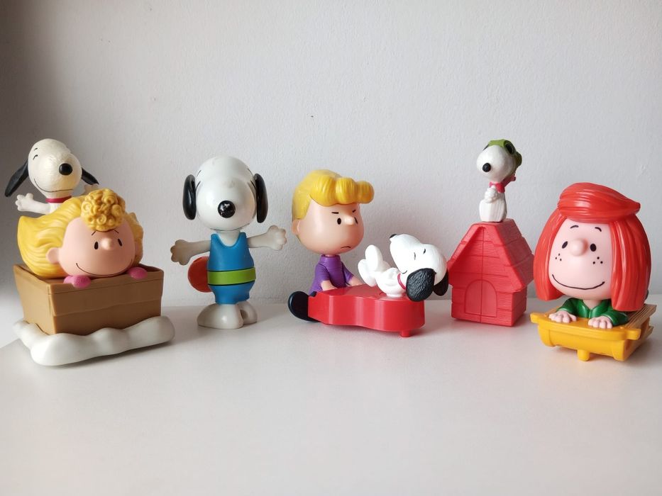 Figuras Peanuts Snoopy Charlie Brown Peppermint Patty Schroeder Sally