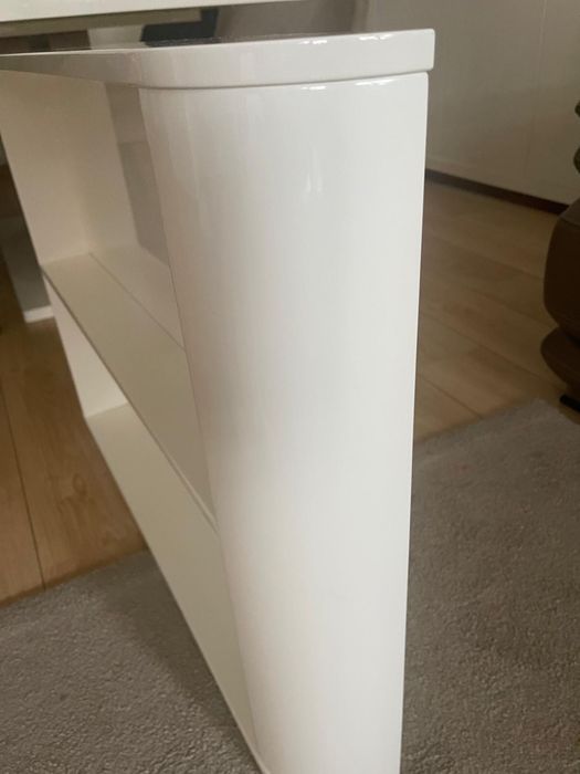 Estante lacado branco Trama