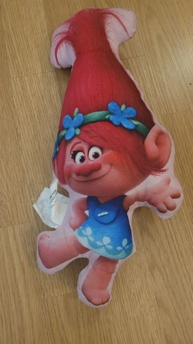 Mała poduszeczka dla dziewczynki,  Troll